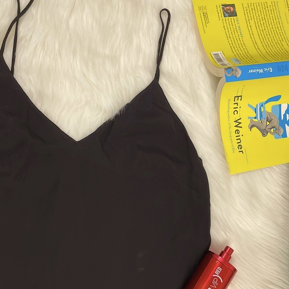 Beautiful bershka dress - Picture 3 of 9